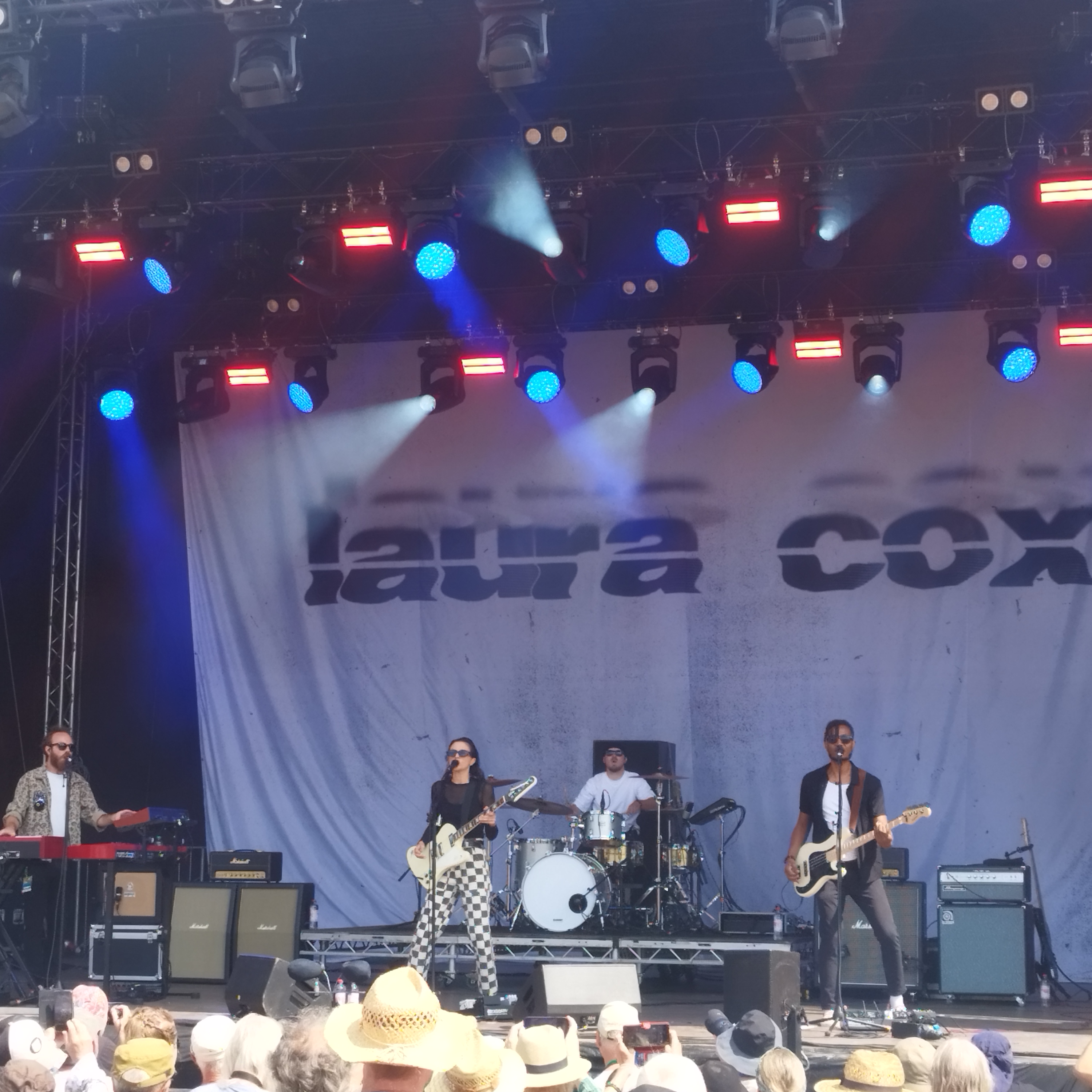 LauraCox2026-08-01BurgHerzbergFestivalGermany (4).jpg